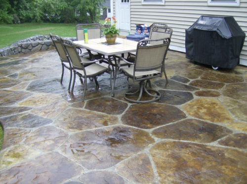 backyard-concrete-patio-resized-600.jpg